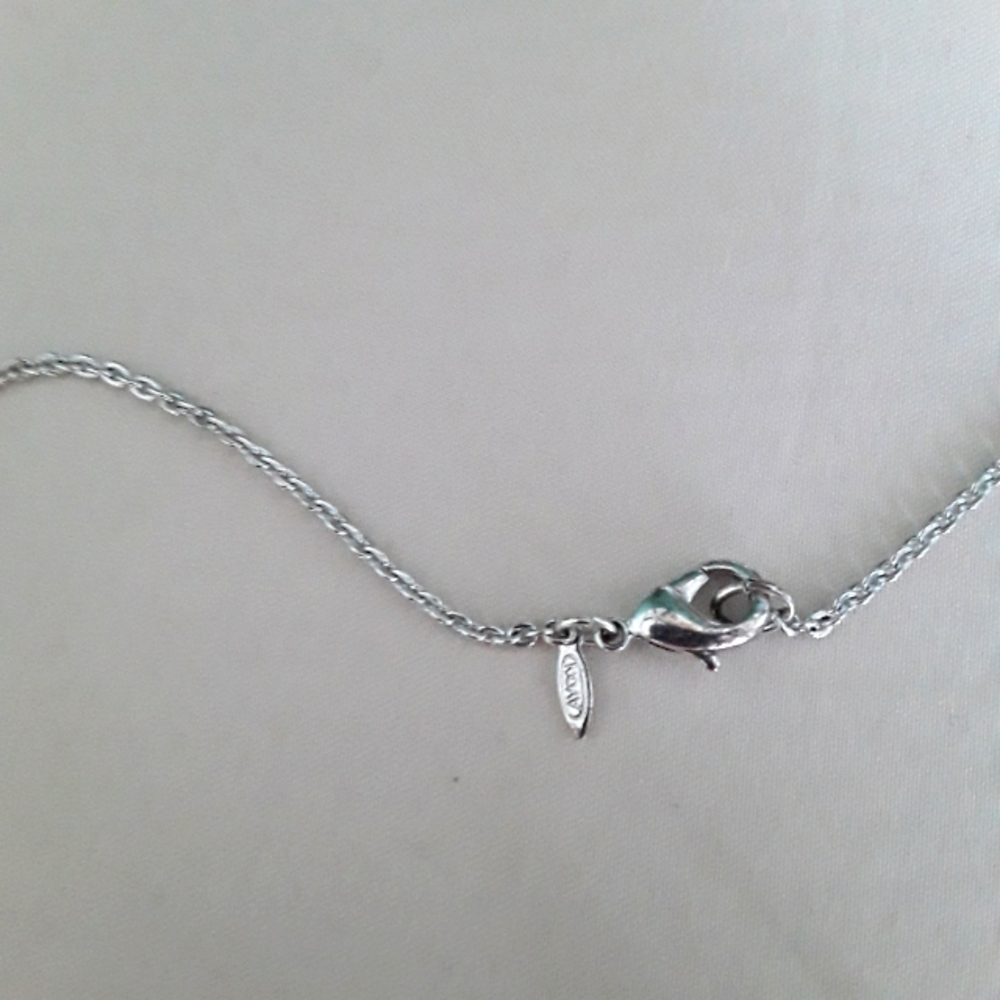Avon Silvertone Clover Motif Y Necklace & Earrings Set - Picture 4 of 4